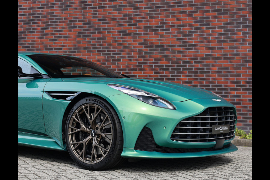 Aston Martin DB12 4.0 V8 | Iridiscent Emerald - Oxford Tan