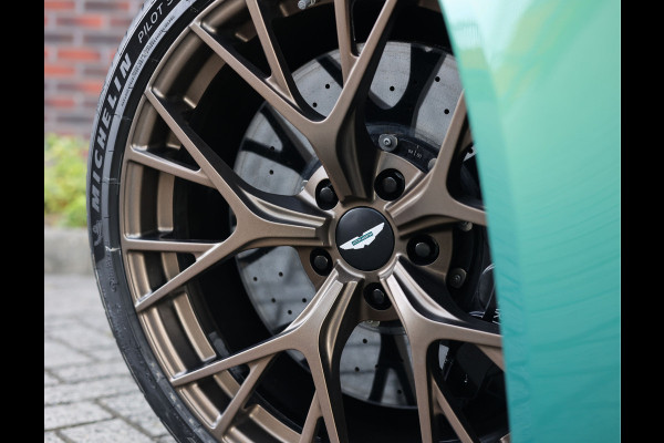 Aston Martin DB12 4.0 V8 | Iridiscent Emerald - Oxford Tan