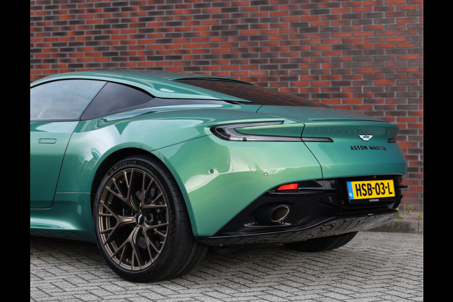 Aston Martin DB12 4.0 V8 | Iridiscent Emerald - Oxford Tan