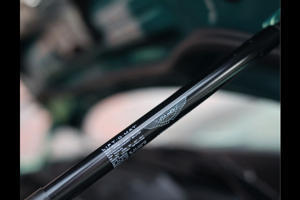 Aston Martin DB12 4.0 V8 | Iridiscent Emerald - Oxford Tan