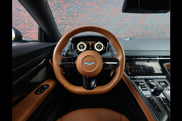 Aston Martin DB12 4.0 V8 | Iridiscent Emerald - Oxford Tan