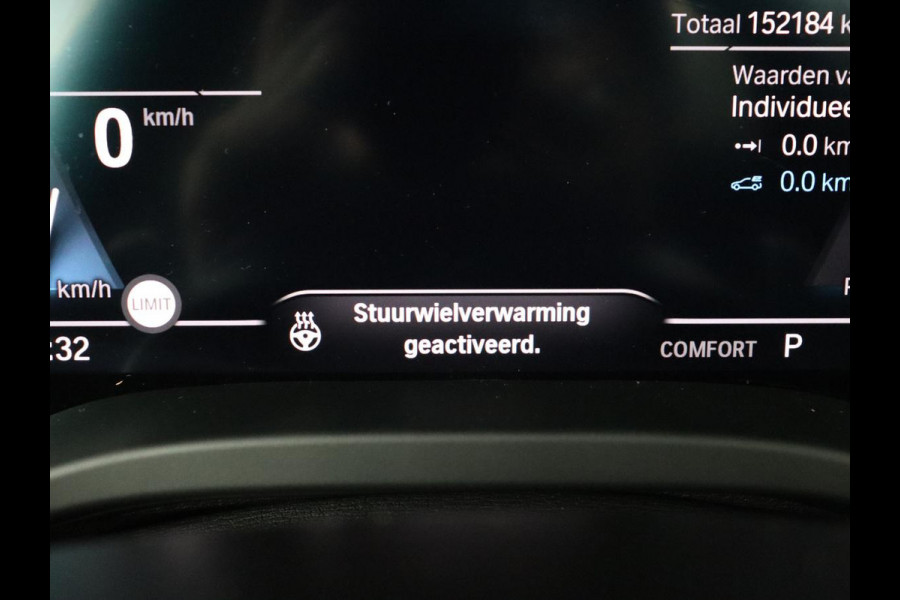 BMW X3 xDrive30e M Sport | Panoramadak | Trekhaak | Head-Up | Stoelverwarming | Leder | Live Cockpit | Stuurverwarming | Carplay | Camera | 20'' | Navigatie | Keyless | PHEV | Plug In