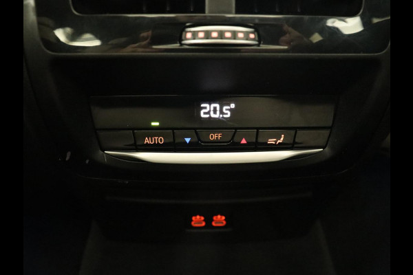 BMW X3 xDrive30e M Sport | Panoramadak | Trekhaak | Head-Up | Stoelverwarming | Leder | Live Cockpit | Stuurverwarming | Carplay | Camera | 20'' | Navigatie | Keyless | PHEV | Plug In