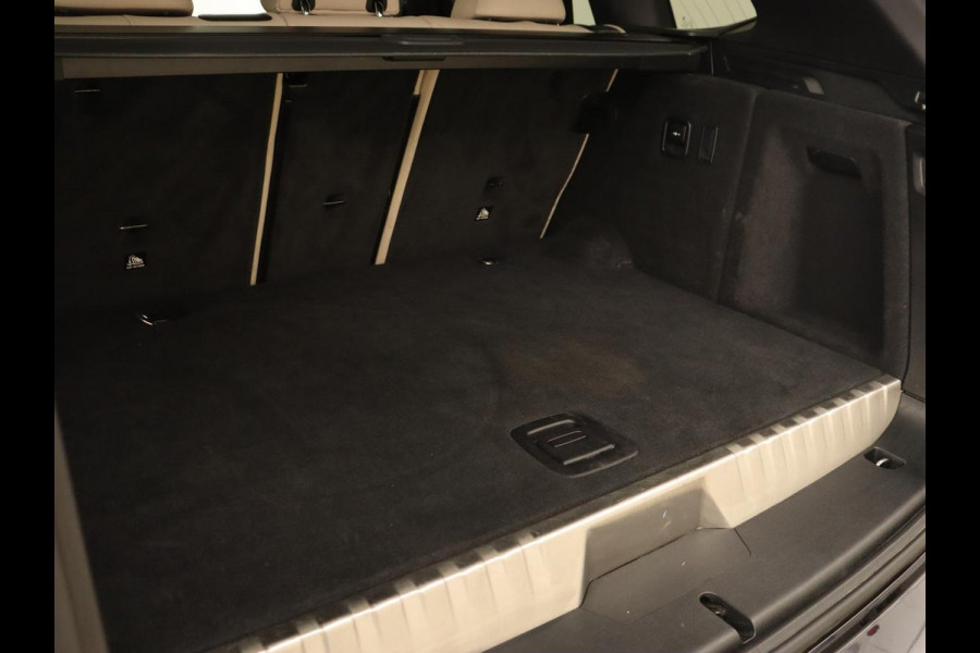 BMW X3 xDrive30e M Sport | Panoramadak | Trekhaak | Head-Up | Stoelverwarming | Leder | Live Cockpit | Stuurverwarming | Carplay | Camera | 20'' | Navigatie | Keyless | PHEV | Plug In