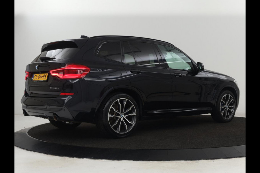 BMW X3 xDrive30e M Sport | Panoramadak | Trekhaak | Head-Up | Stoelverwarming | Leder | Live Cockpit | Stuurverwarming | Carplay | Camera | 20'' | Navigatie | Keyless | PHEV | Plug In