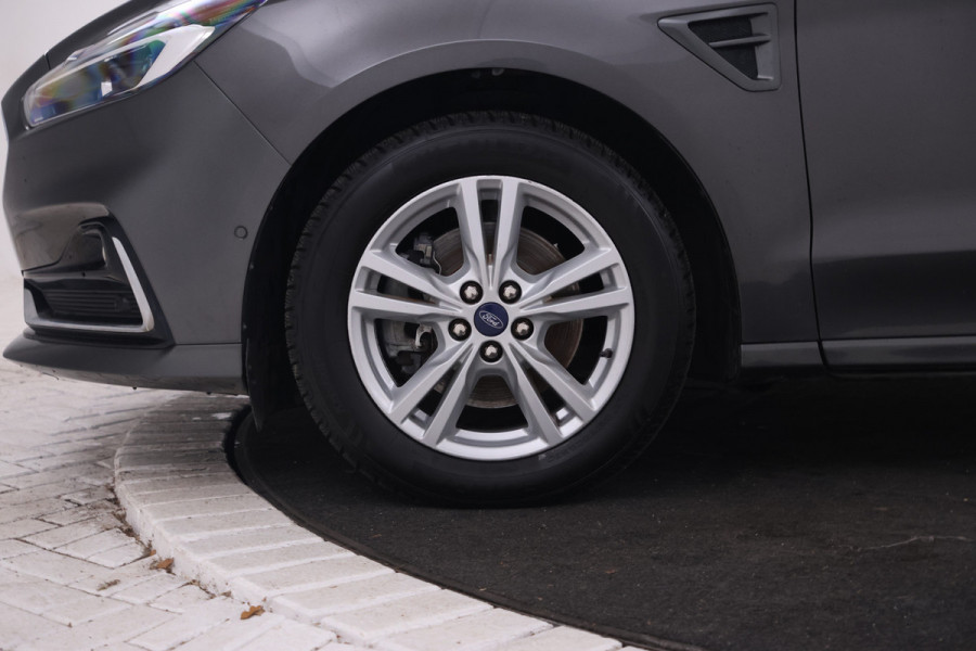 Ford S-Max 2.0 TDCi Titanium Leer, Navigatie, Digital dash