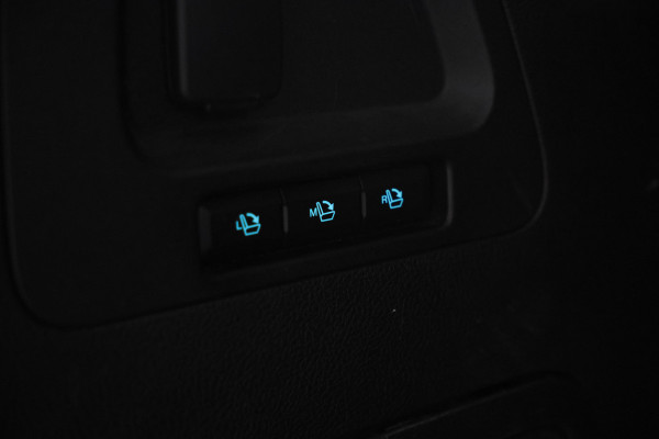 Ford S-Max 2.0 TDCi Titanium Leer, Navigatie, Digital dash