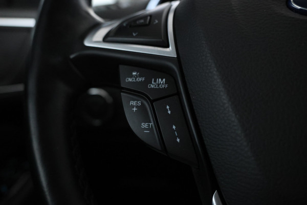 Ford S-Max 2.0 TDCi Titanium Leer, Navigatie, Digital dash