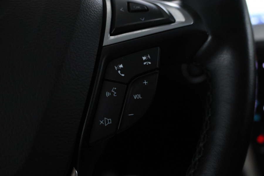 Ford S-Max 2.0 TDCi Titanium Leer, Navigatie, Digital dash