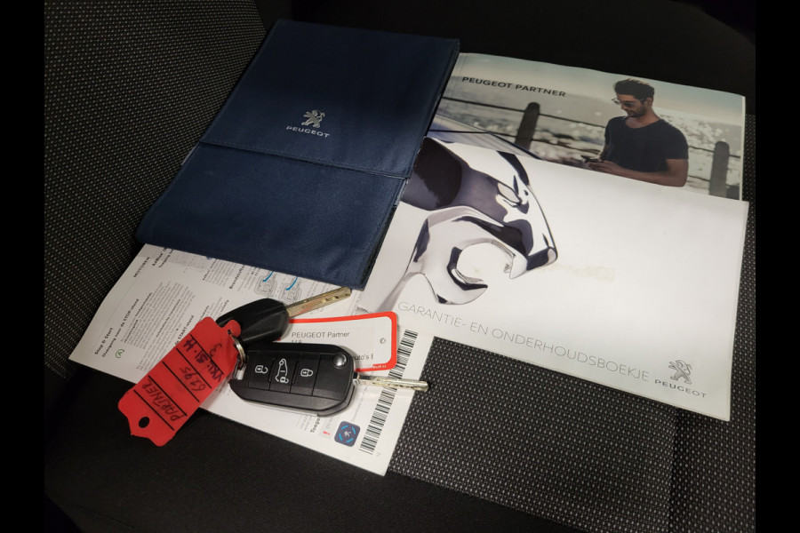 Peugeot Partner 1.2PureTech 111pk Benzine! Peugeot Partner 1.2PureTech 111pk Benzine!