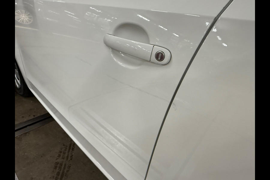 Volkswagen up! 1.0 BMT move up! 5 deurs | BTW | Airco | LED | Bluetooth