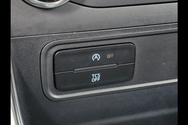 Ford EcoSport 1.0 EcoBoost Trend Ultimate | Navigatie | Trekhaak | Lichtmetalen velgen