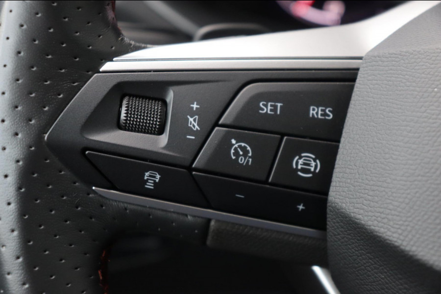 Seat Tarraco 1.5 TSI FR Business org.NL trekhaak parkeerhulp camera