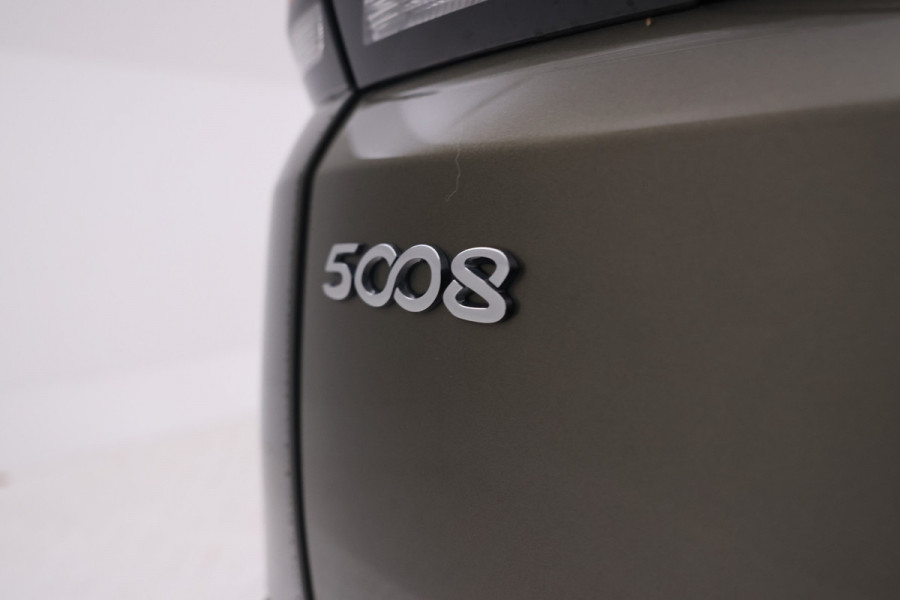 Peugeot 5008 1.2 PureTech GT-Line Avantage Automaat, 7 Pers. Volleder, Climate,