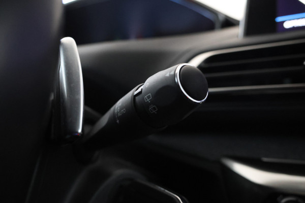 Peugeot 5008 1.2 PureTech GT-Line Avantage Automaat, 7 Pers. Volleder, Climate,