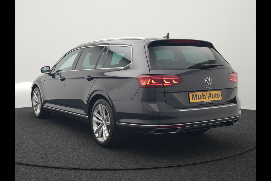 Volkswagen Passat Variant 1.4 TSI GTE Business Plug In Hybrid 218pk Dealer O.H PHEV | Trekhaak Af Fabriek | Adaptive Cruise | Alcantara Sportstoelen Massage & Verwarmd | IQ Light | Apple Carplay | Keyless | Blis | Navigatie | Virtual | DAB |
