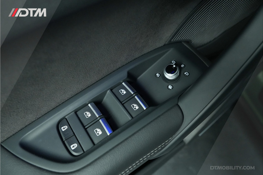 Audi Q5 Sportback 55TFSi e S-Edition | BTW | Panoramadak | B&O | Audi Q5 Sportback 55TFSi e S-Edition | BTW | Panoramadak | B&O |