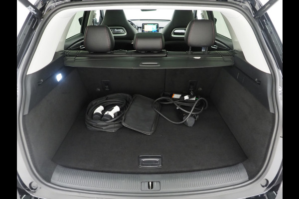 MG EHS 1.5 TGDI Luxury | Panoramadak | Adaptive Cruise | Sportstoelen | 360 | Keyless | Carplay