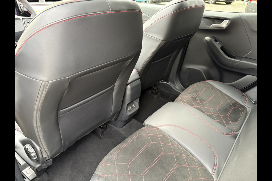 Ford Puma 1.0 EcoBoost Hybrid ST-Line X 155pk Automaat | Panoramadak | Afneembare trekhaak | Winter Pack | Adaptive cruise control | 360 graden camera | Bang&Olufsen | Elektrsiche achterklep | Matrix LED