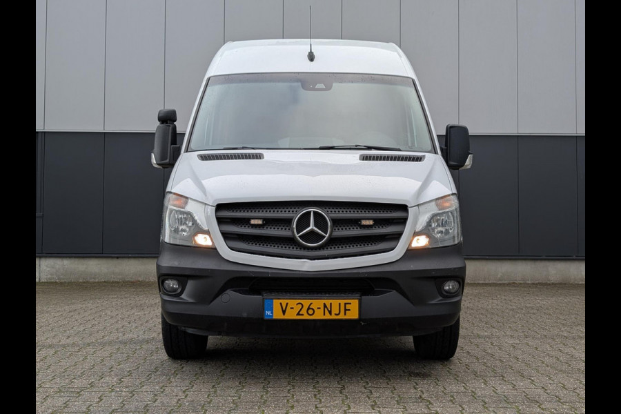 Mercedes-Benz Sprinter 316 160PK RWD 3500KG TREKHAAK AIRCO STANDKACHEL L2H2