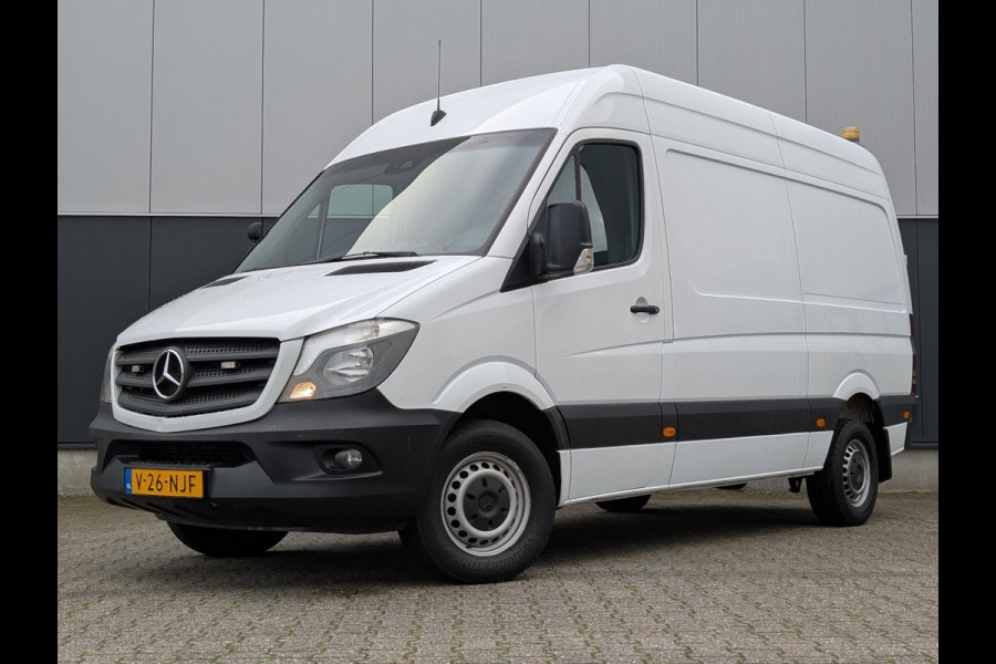 Mercedes-Benz Sprinter 316 160PK RWD 3500KG TREKHAAK AIRCO STANDKACHEL L2H2