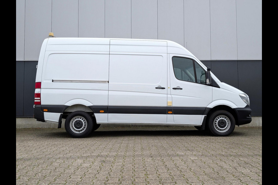 Mercedes-Benz Sprinter 316 160PK RWD 3500KG TREKHAAK AIRCO STANDKACHEL L2H2