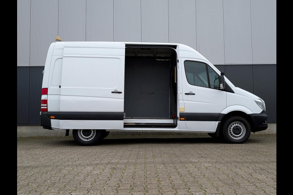 Mercedes-Benz Sprinter 316 160PK RWD 3500KG TREKHAAK AIRCO STANDKACHEL L2H2