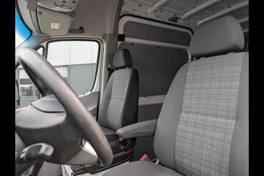 Mercedes-Benz Sprinter 316 160PK RWD 3500KG TREKHAAK AIRCO STANDKACHEL L2H2