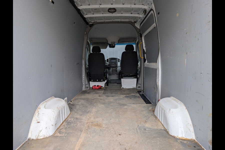 Mercedes-Benz Sprinter 316 160PK RWD 3500KG TREKHAAK AIRCO STANDKACHEL L2H2