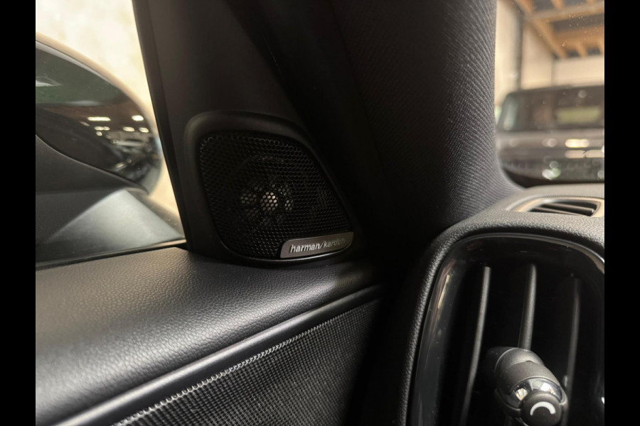 MINI Countryman 2.0 John Cooper Works ALL4 Chili | Pano | Harman/Kardon | Keyless | HUD | Camera | Sfeerverlichting