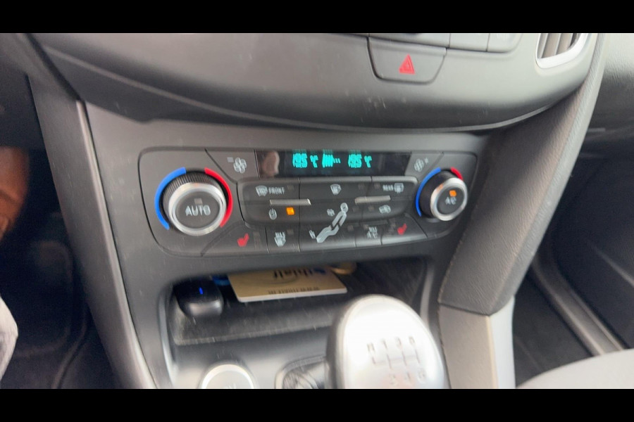 Ford FOCUS Wagon 1.0 Ecoboost ST-Line 125pk Trekhaak | Achteruitrijcamera | Winterpack | Android auto / Apple Carplay Ford FOCUS Wagon 1.0 Ecoboost ST-Line 125pk Trekhaak | Achteruitrijcamera | Winterpack | Android auto / Apple Carplay