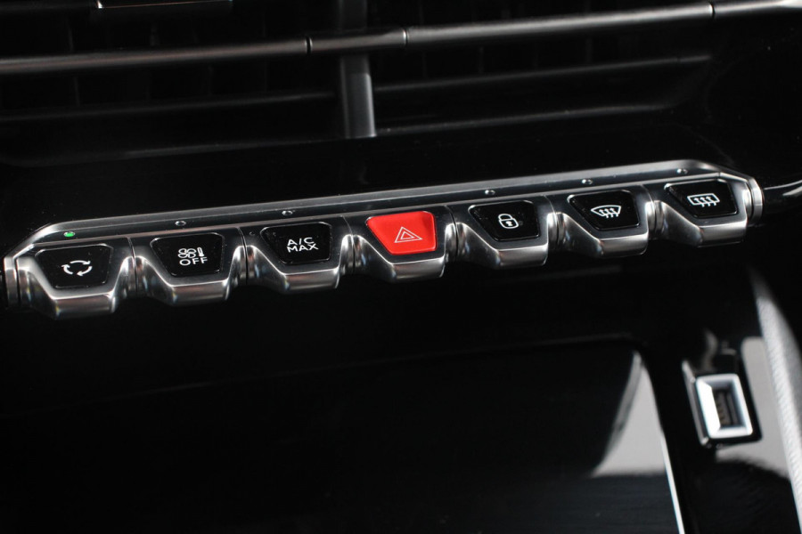 Peugeot 2008 1.2 PureTech 130pk Automaat Allure | Navigatie | Climate Control | Dab | Led | Lichtmetalen Velgen | Parkeer sensoren | Cruise Control