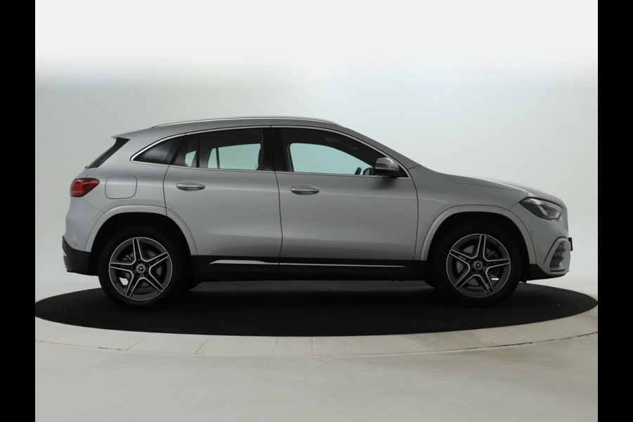 Mercedes-Benz GLA 250 e AMG Plug-In Hybride AMG Line | Dodehoek Assist | 11kW Laden | MiltiBeam Koplampen | Stuur en Stoelverwarming. Inclusief 24 maanden MB Certified garantie voor Europa.