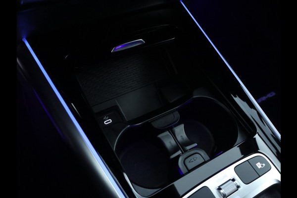 Mercedes-Benz GLA 250 e AMG Plug-In Hybride AMG Line | Dodehoek Assist | 11kW Laden | MiltiBeam Koplampen | Stuur en Stoelverwarming. Inclusief 24 maanden MB Certified garantie voor Europa.