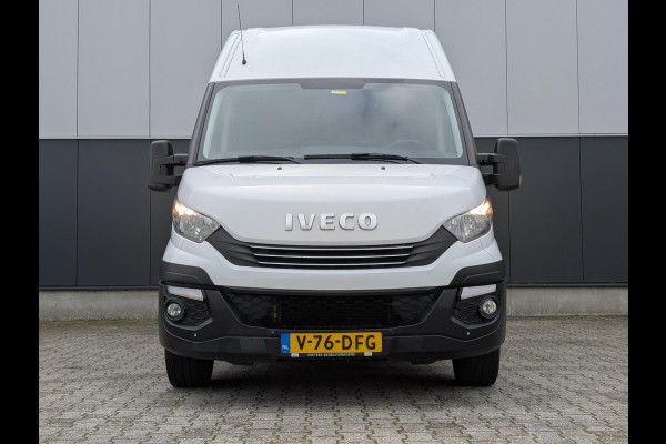 Iveco Daily 35S14V 2.3 AUTOMAAT 3500KG TREKHAAK CRUISE AIRCO NAVI
