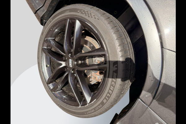 Ford Kuga 1.5 EcoBoost ST Line 150pk Adaptieve Cruise | Trekhaak | Achteruitrijcamera | Stoelverwarming | Nieuwe distributieriem ! | Elektrische Achterklep | Dealer onderhouden Ford Kuga 1.5 EcoBoost ST Line 150pk Adaptieve Cruise | Trekhaak | Achteruitrijcamera | Stoelverwarming | Nieuwe distributieriem ! | Elektrische Achterklep | Dealer onderhouden