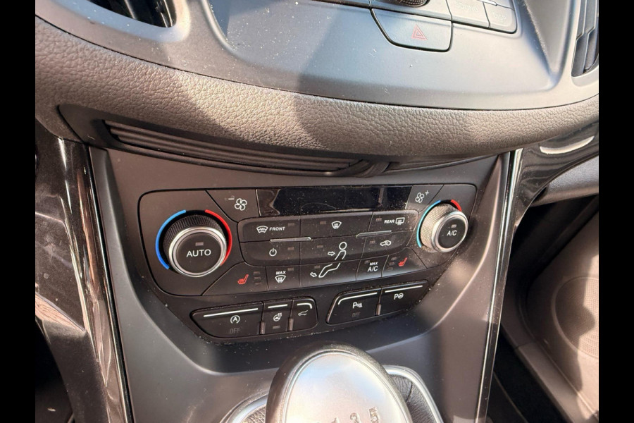 Ford Kuga 1.5 EcoBoost ST Line 150pk Adaptieve Cruise | Trekhaak | Achteruitrijcamera | Stoelverwarming | Nieuwe distributieriem ! | Elektrische Achterklep | Dealer onderhouden Ford Kuga 1.5 EcoBoost ST Line 150pk Adaptieve Cruise | Trekhaak | Achteruitrijcamera | Stoelverwarming | Nieuwe distributieriem ! | Elektrische Achterklep | Dealer onderhouden
