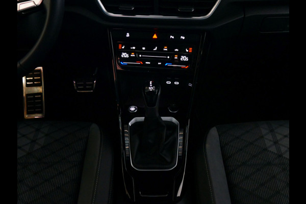 Volkswagen T-Roc ✅NIEUWE AUTO✅ 1.5 TSI 150PK R-LINE EVO IQ LIGHT ALCANTARA ELEK.KLEP CARPLAY STOEL/STUUR VERW. 18"LMV VIR.COCKPIT RLINE R LINE "Volkswagen rijden begint bij Topautos.nl – 75 topmodellen direct op voorraad!"
