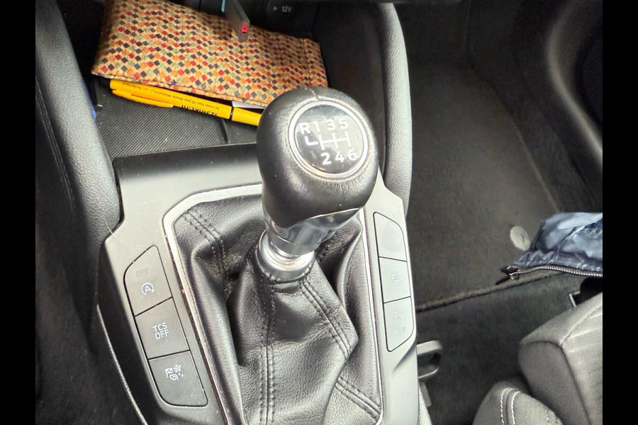 Ford FOCUS Wagon 1.5 EcoBoost Titanium Business 150pk Adaptieve Cruise | Wegklapbare Trekhaak | Winterpack | Full LED | Achteruitrijcamera | Dodehoeksensoren | B&O Audio