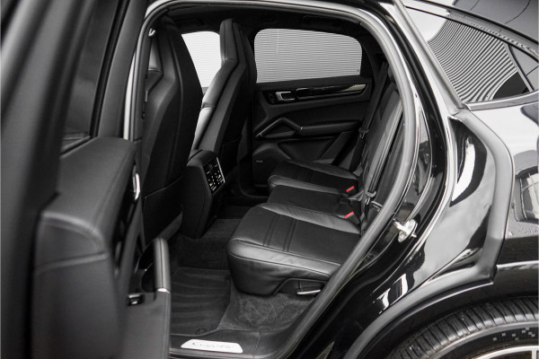 Porsche Cayenne Coupé 3.0 E-Hybrid Sport Design Sport Chrono 4WS Bose 21"