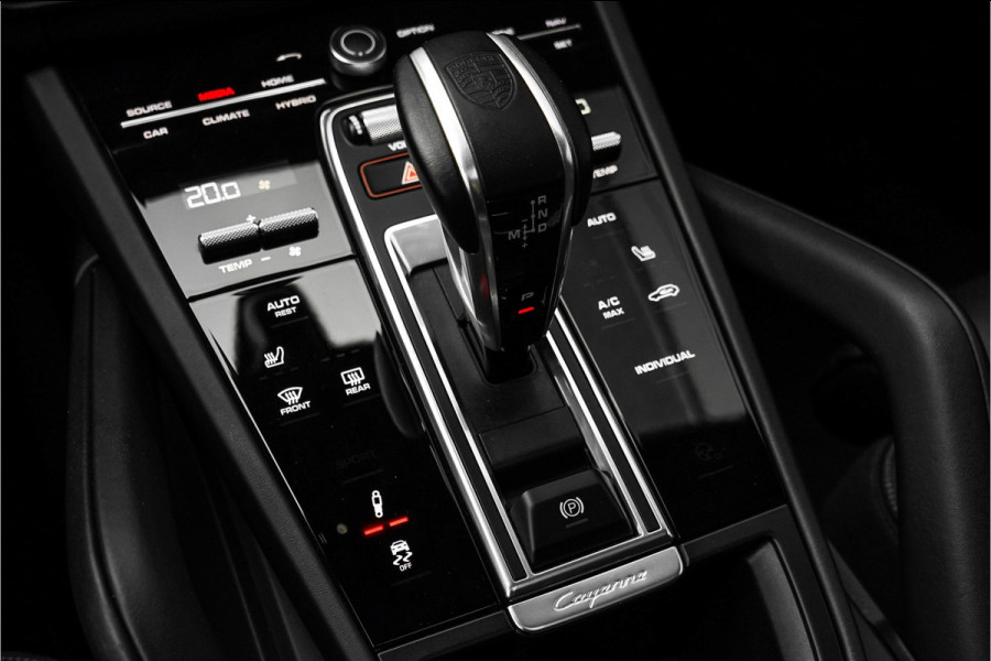 Porsche Cayenne Coupé 3.0 E-Hybrid Sport Design Sport Chrono 4WS Bose 21"