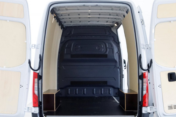 Mercedes-Benz Sprinter 311 CDI 115pk RWD L2H2 Airco/Navi/Camera 07-2024