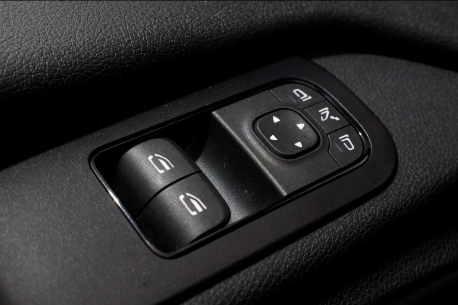 Mercedes-Benz Sprinter 311 CDI 115pk RWD L2H2 Airco/Navi/Camera 07-2024