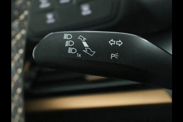 CUPRA Born Business 62 kWh|SOH 90%|Camera|ACC|LED| CUPRA Born Business 62 kWh|SOH 90%|Camera|ACC|LED|