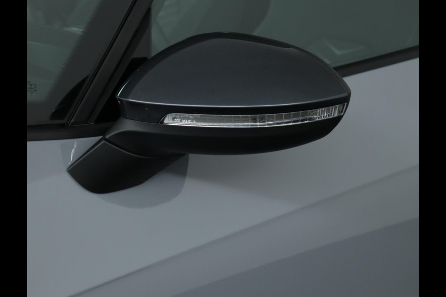 CUPRA Born Business 62 kWh|SOH 90%|Camera|ACC|LED| CUPRA Born Business 62 kWh|SOH 90%|Camera|ACC|LED|
