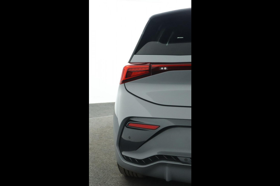 CUPRA Born Business 62 kWh|SOH 90%|Camera|ACC|LED| CUPRA Born Business 62 kWh|SOH 90%|Camera|ACC|LED|