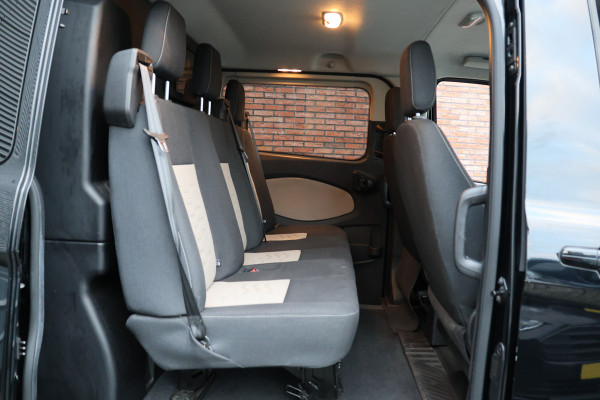 Ford Transit Custom 290 2.0 TDCI 170 PK L2H1 Limited DC | Navigatie | Camera | Stoelverwarming | PDC V+A | Trekhaak | Airco | 5-Zitter | Trekhaak | Nieuwe Turbo | Nieuwe APK | NAP Logisch