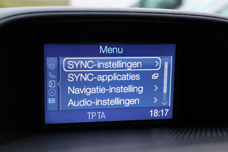 Ford Transit Custom 290 2.0 TDCI 170 PK L2H1 Limited DC | Navigatie | Camera | Stoelverwarming | PDC V+A | Trekhaak | Airco | 5-Zitter | Trekhaak | Nieuwe Turbo | Nieuwe APK | NAP Logisch