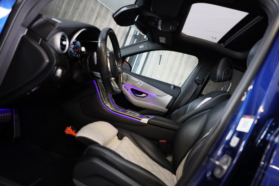Mercedes-Benz GLC 200 AMG 63 Look / Designo Interieur / Elek Stoelen / Memory / Leder / Open Pano / 360 Camera / 21 Inch Mercedes-Benz GLC 200 AMG 63 Look / Designo Interieur / Elek Stoelen / Memory / Leder / Open Pano / 360 Camera / 21 Inch