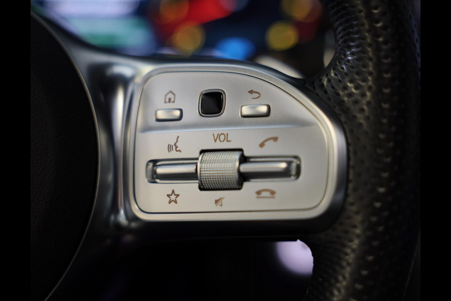 Mercedes-Benz GLC 200 AMG 63 Look / Designo Interieur / Elek Stoelen / Memory / Leder / Open Pano / 360 Camera / 21 Inch Mercedes-Benz GLC 200 AMG 63 Look / Designo Interieur / Elek Stoelen / Memory / Leder / Open Pano / 360 Camera / 21 Inch